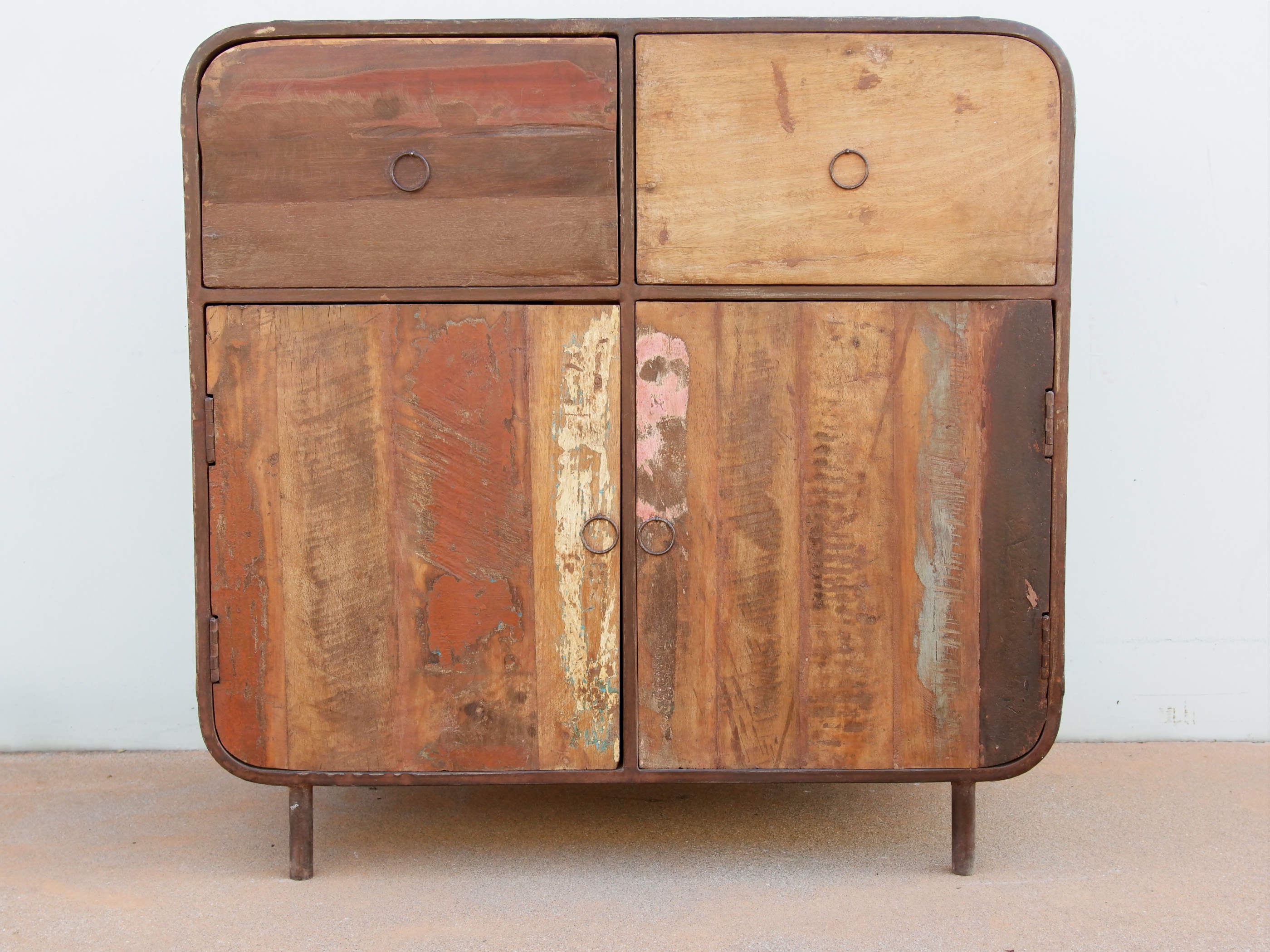 mobile in metallo e legno  industrial originale ,credenza etnica kg1