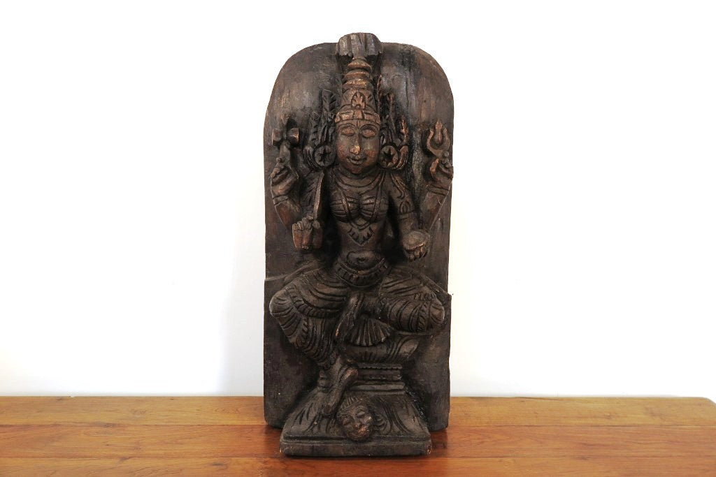 Statua Shiva in legno, tronco di teak inciso, databile metà 900, pezzo unico lavorato artigianalmente. dimensioni 24x17xh53cm.