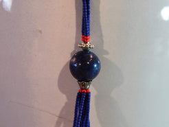 collana indiana in corallo e lapis. assemblata artigianalmente, pezzo unico .  peso totale 48 gr, lunghezza totale 82cm   per ulteriori info o foto info@etniko.it 0039 3338778241 fb , ig etniko by crosato