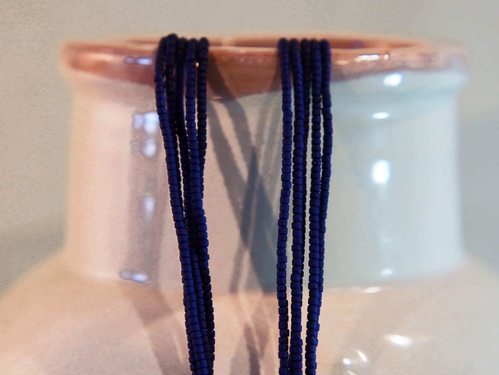 collana indiana in corallo e lapis. assemblata artigianalmente, pezzo unico .  peso totale 48 gr, lunghezza totale 82cm   per ulteriori info o foto info@etniko.it 0039 3338778241 fb , ig etniko by crosato